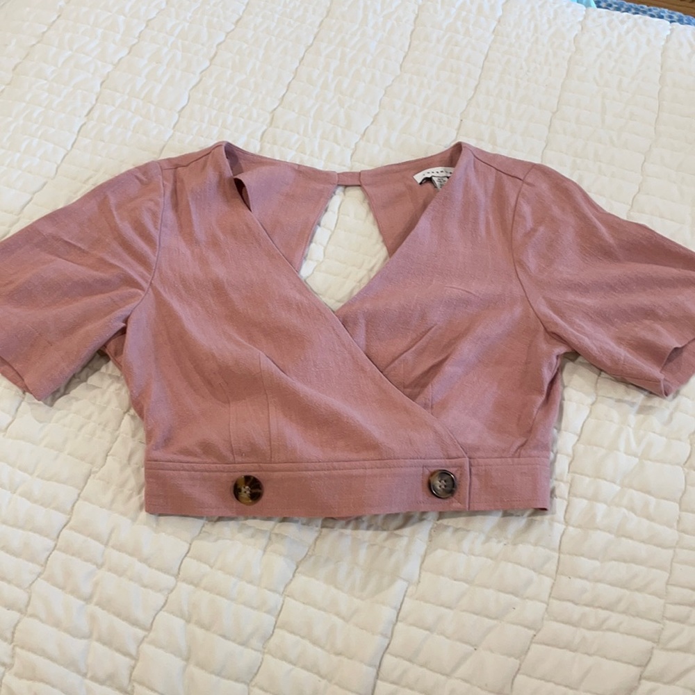 Women’s crop top